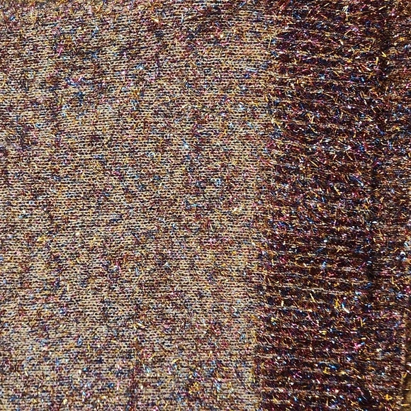 NWT No Boundaries Girl's Feather Yarn Pullover Size M Color Plum/Sparkle - Picture 2 of 7